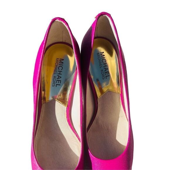 Michael Kors hot pink size 8.5 - Picture 3 of 6